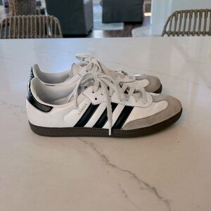 Adidas Sambas